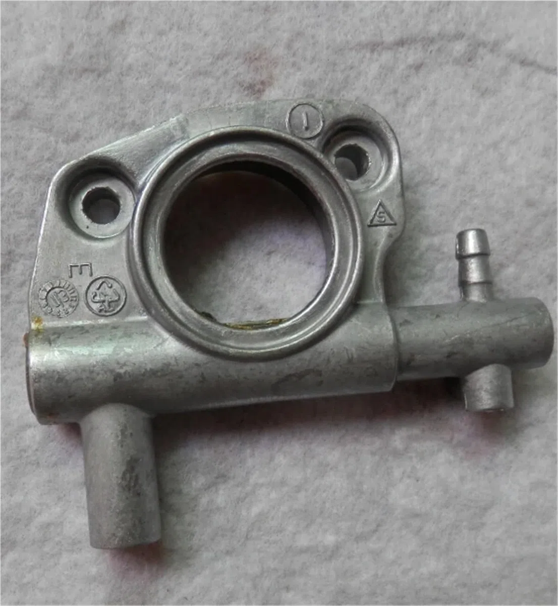 Bomba DE Aceite Genuina MT4400 for MT440 MT4100 MT5200 136 137 138 140 141 147 152 160 Kit DE Aceite DE MOTOSIERRAS DYNAMAC(IT Genuine Oil Pump)