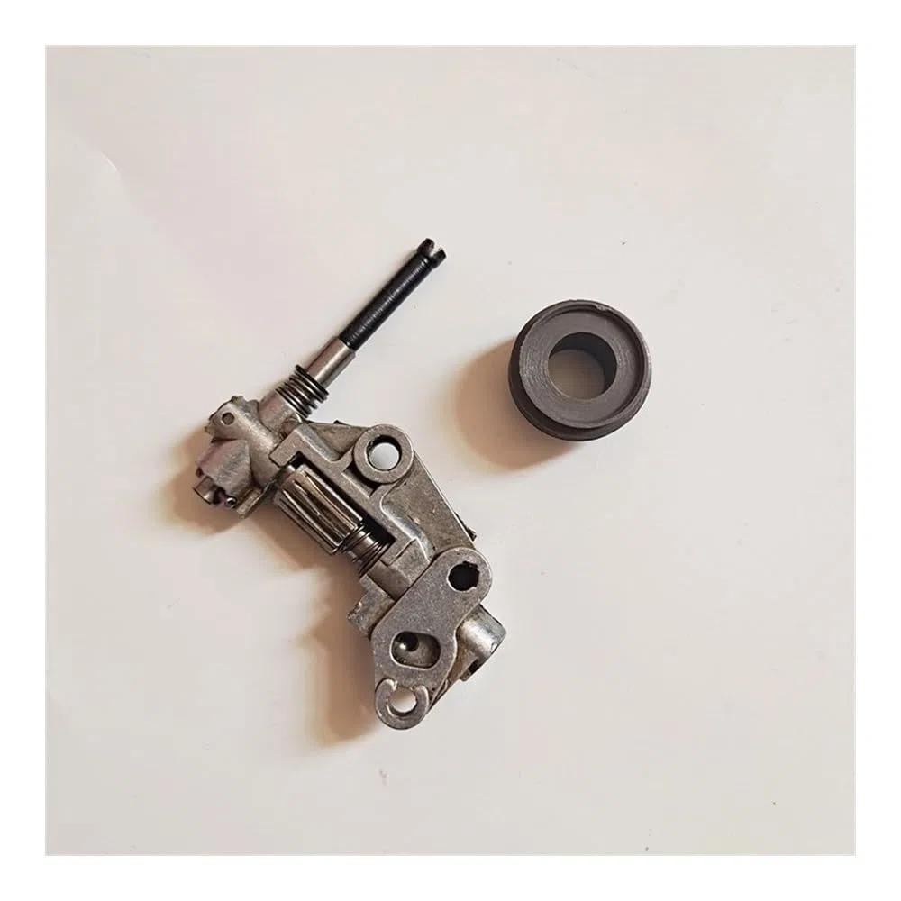 Conjunto de Aceite Compatible con 488, 490, 575, 577 y 695. Piezas del Kit de lubricación de Motosierra: 22160-55200 y 22150-55202.(1 X Oil Pump)