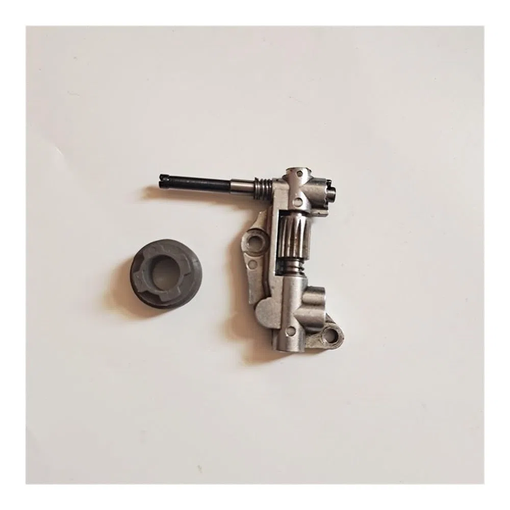 Conjunto de Aceite Compatible con 488, 490, 575, 577 y 695. Piezas del Kit de lubricación de Motosierra: 22160-55200 y 22150-55202.(1 X Oil Pump)
