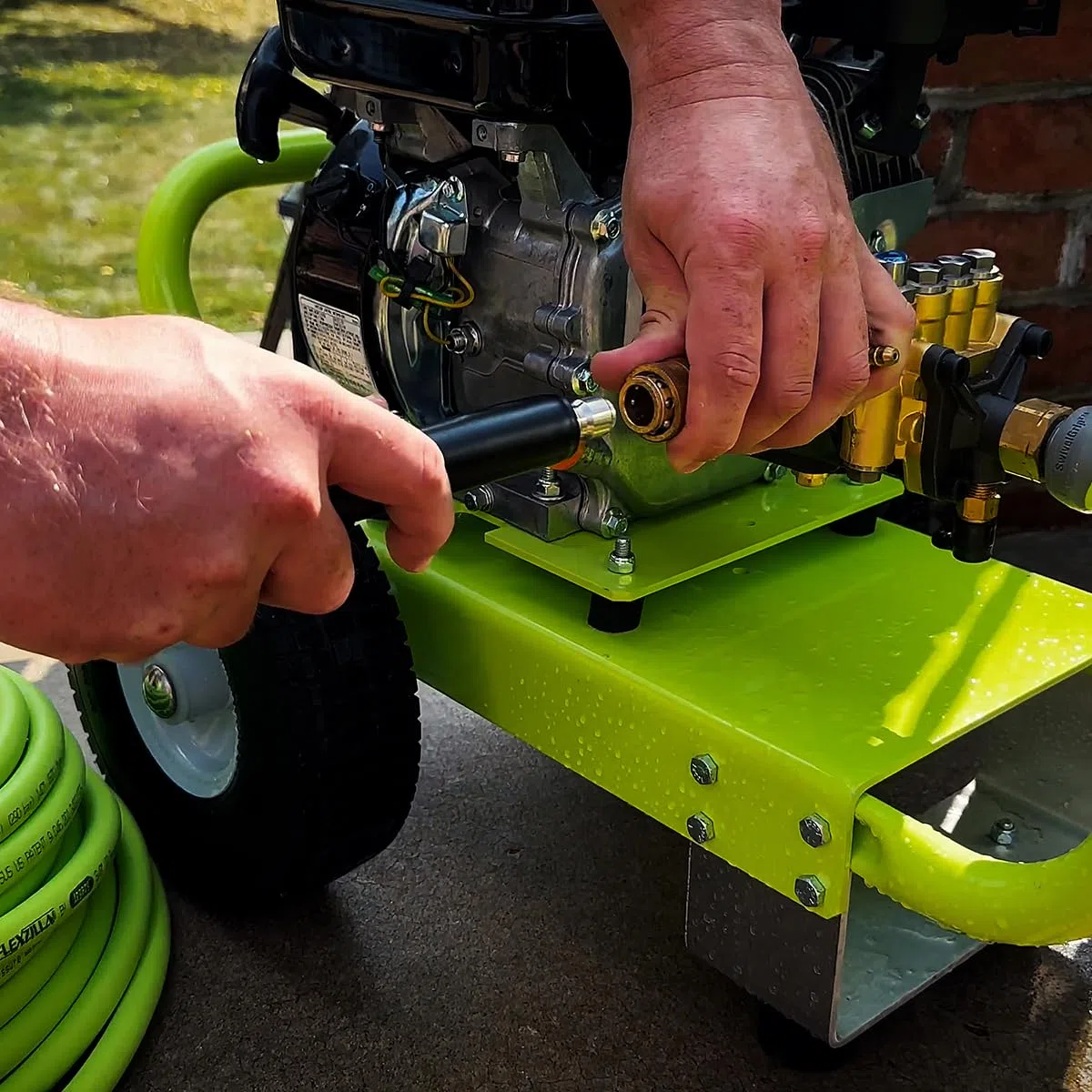 Flexzilla HFZPW426050Q-E Manguera para hidrolimpiadora de 4200 psi, (3/8") 0,95 cm x 15,2 m, color verde fosforecente (ZillaGreen)