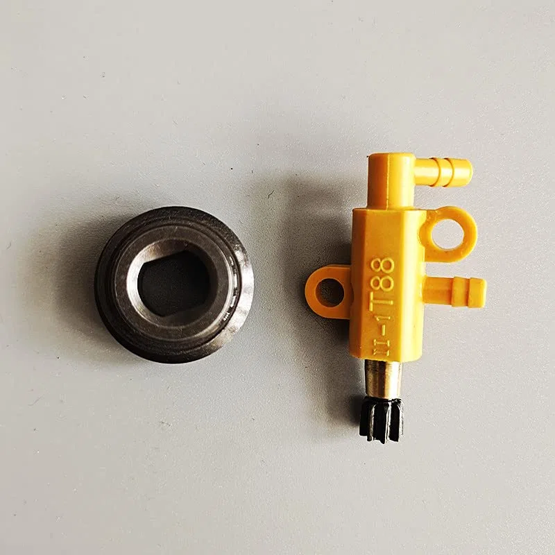 Gusano de bomba de aceite genuino compatible con greenworks, 40V, sierra de cadena inalámbrica, piezas de motosierra sin escobillas (reemplazo perfecto) (Color : Worm And Oil Pump)