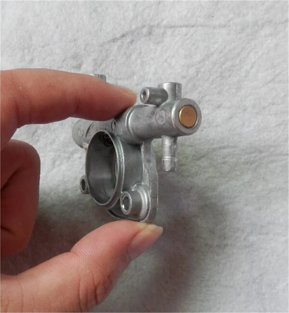 Bomba DE Aceite Genuina MT4400 for MT440 MT4100 MT5200 136 137 138 140 141 147 152 160 Kit DE Aceite DE MOTOSIERRAS DYNAMAC(IT Genuine Oil Pump)